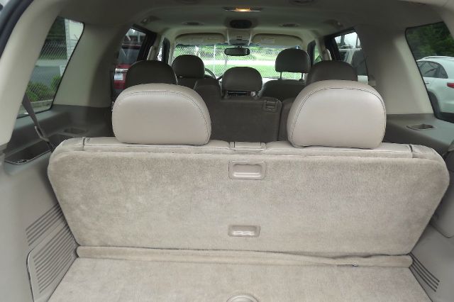 Ford Explorer 2003 photo 17
