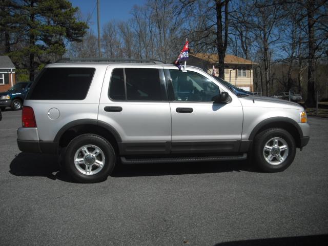 Ford Explorer 2003 photo 5
