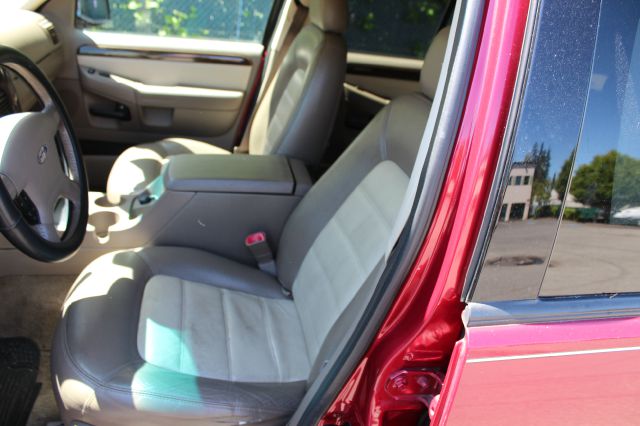 Ford Explorer 2003 photo 19