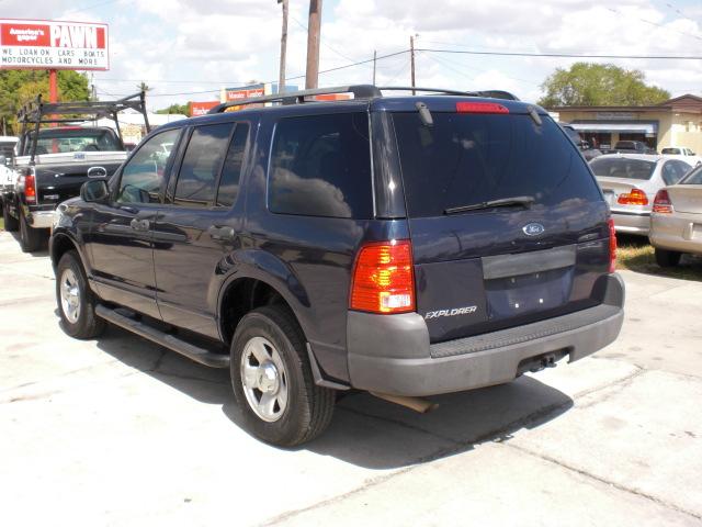 Ford Explorer 2003 photo 5