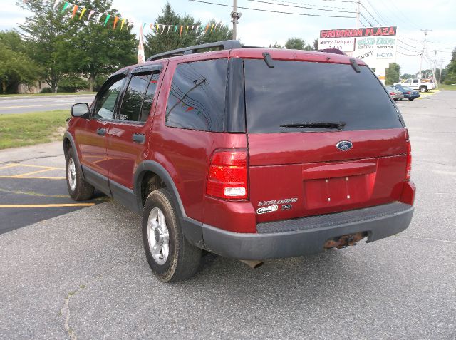 Ford Explorer 2003 photo 1