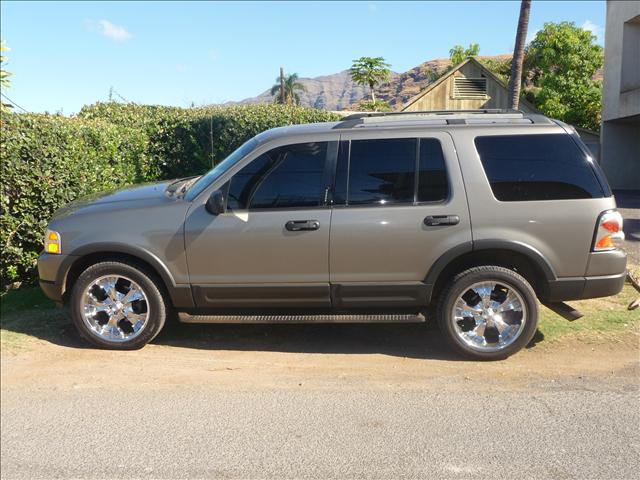 Ford Explorer 2003 photo 1