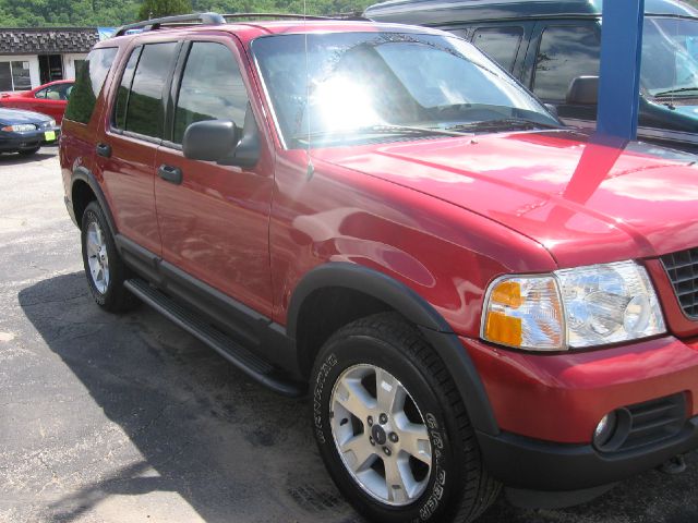 Ford Explorer 2003 photo 1