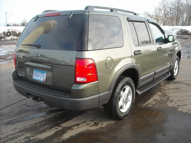 Ford Explorer 2003 photo 4
