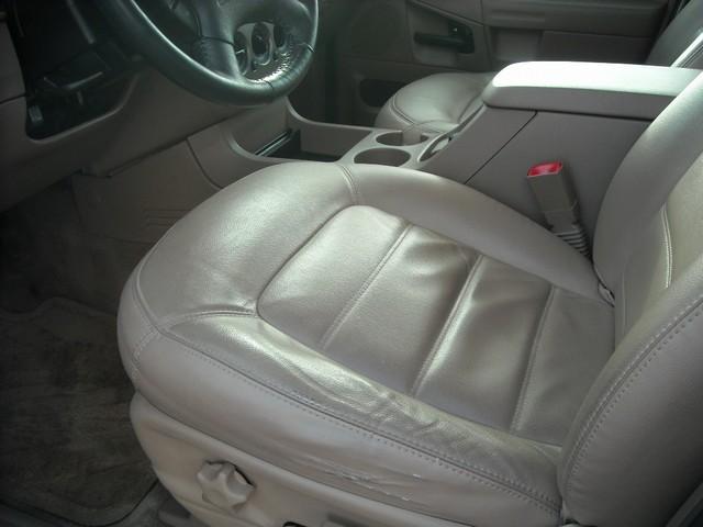 Ford Explorer 2003 photo 5