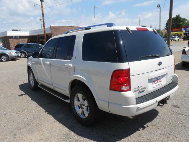 Ford Explorer 2003 photo 4