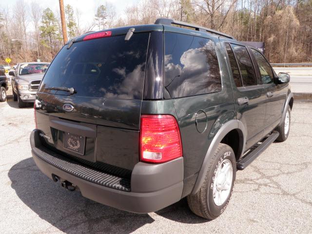 Ford Explorer 2003 photo 2
