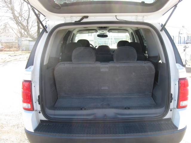 Ford Explorer 2003 photo 5