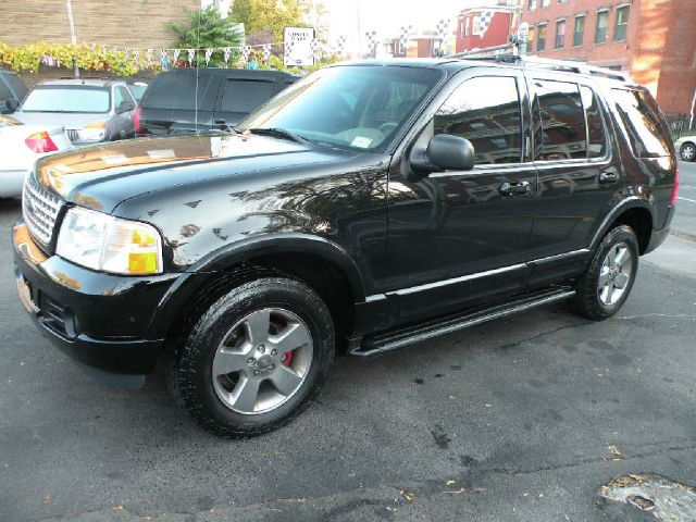 Ford Explorer 2003 photo 1