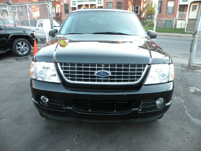 Ford Explorer 2003 photo 2