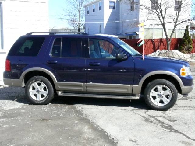 Ford Explorer 2003 photo 2