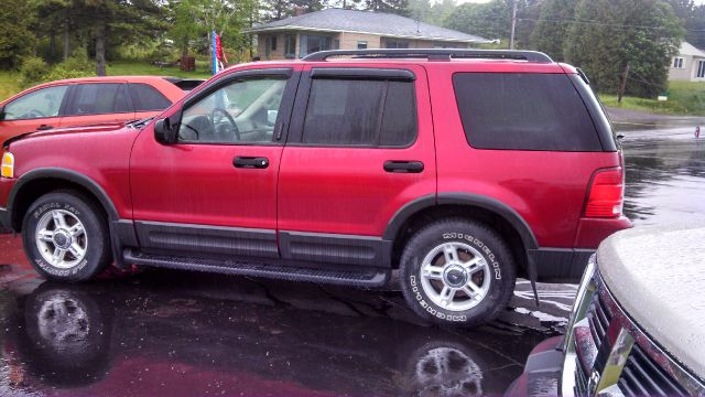 Ford Explorer 2003 photo 2