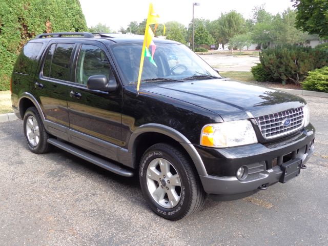 Ford Explorer 2003 photo 2