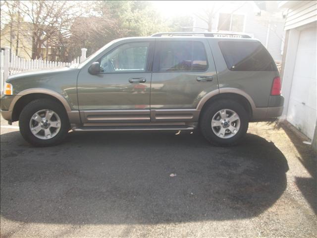 Ford Explorer 2003 photo 4