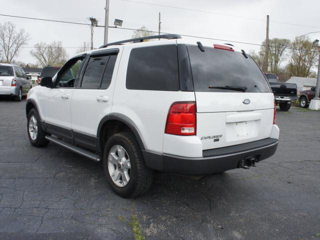 Ford Explorer 2003 photo 4