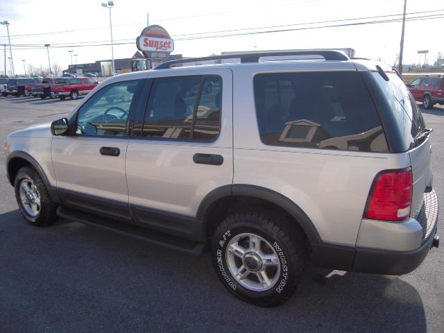 Ford Explorer ESi Sport Utility