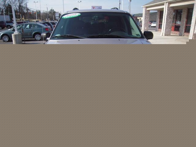 Ford Explorer 2003 photo 2