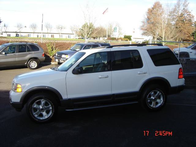 Ford Explorer 2003 photo 3