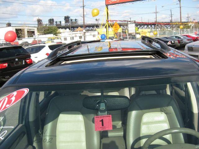 Ford Explorer 2003 photo 2