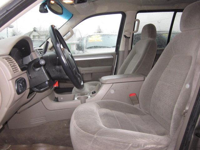 Ford Explorer 2003 photo 1