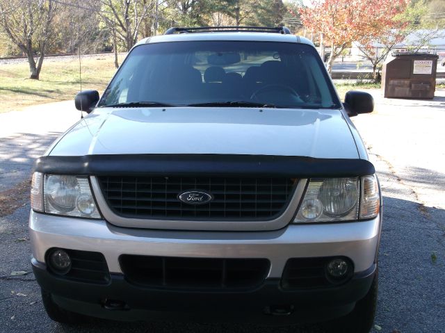 Ford Explorer 2003 photo 3