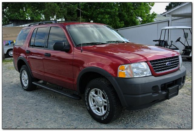 Ford Explorer 2003 photo 4