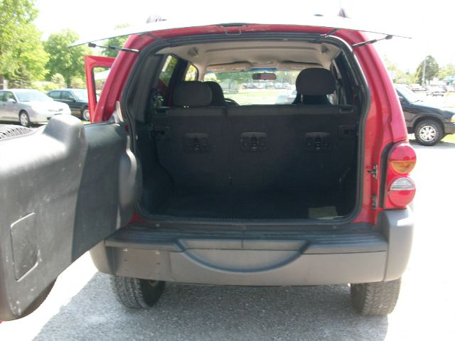 Ford Explorer 2003 photo 5