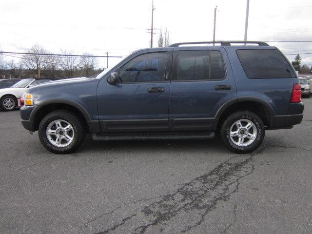 Ford Explorer 2003 photo 2