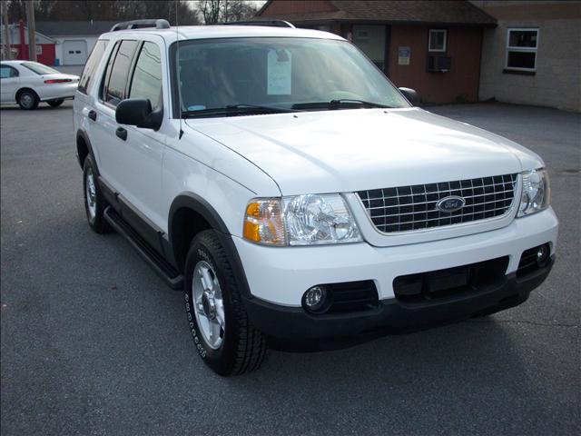 Ford Explorer 2003 photo 1