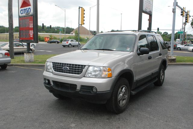 Ford Explorer 2003 photo 4