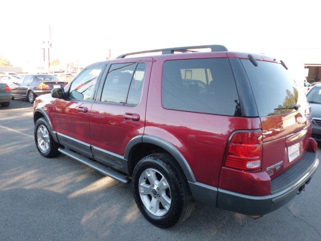Ford Explorer 2003 photo 3