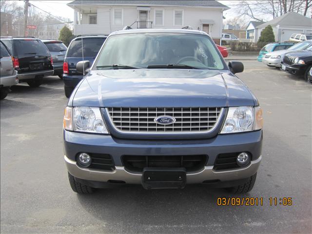 Ford Explorer 2003 photo 2
