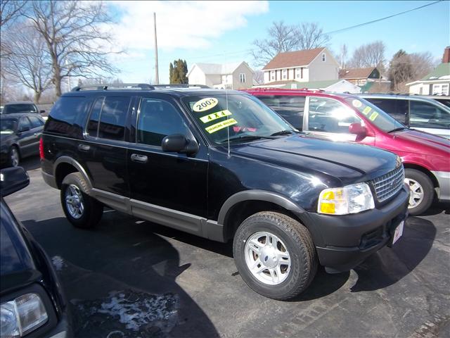 Ford Explorer 2003 photo 2