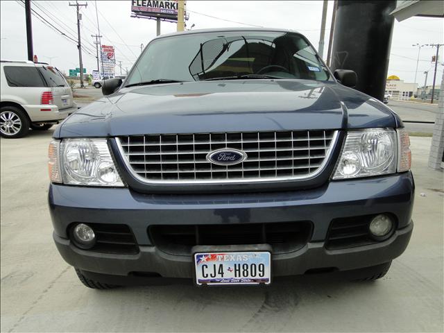 Ford Explorer 2003 photo 1