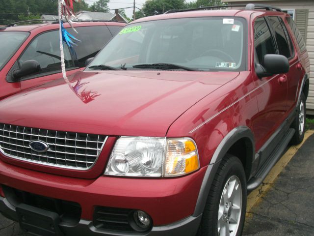 Ford Explorer 2003 photo 2