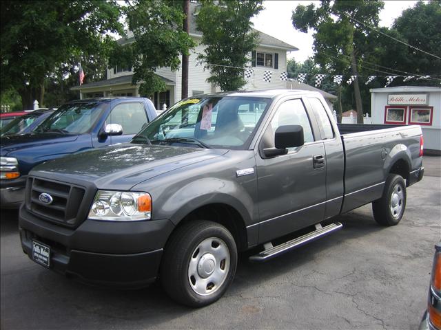 Ford Explorer 2003 photo 1