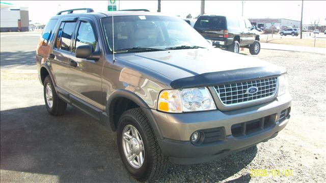 Ford Explorer 2003 photo 2