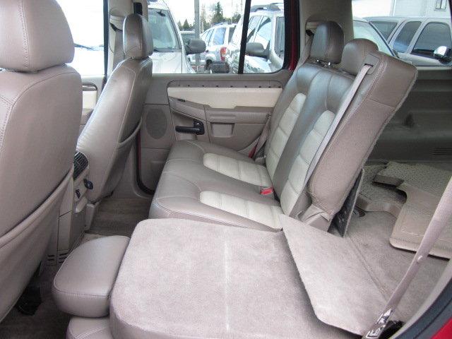 Ford Explorer 2003 photo 5