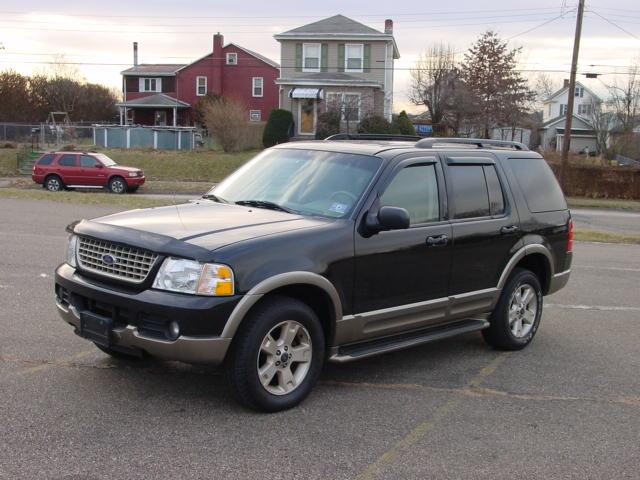 Ford Explorer 2003 photo 3