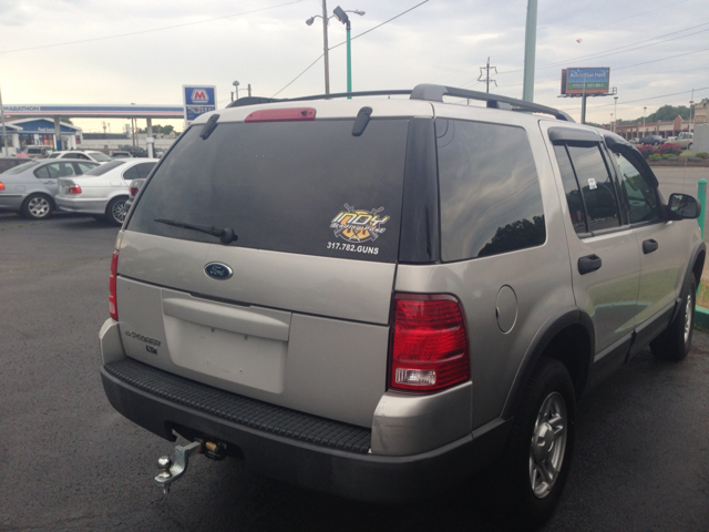 Ford Explorer 2003 photo 4
