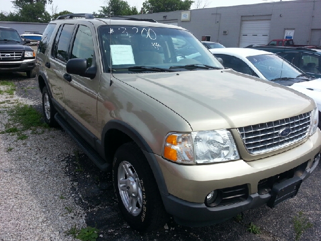 Ford Explorer 2003 photo 3
