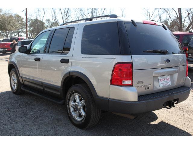 Ford Explorer 2003 photo 3