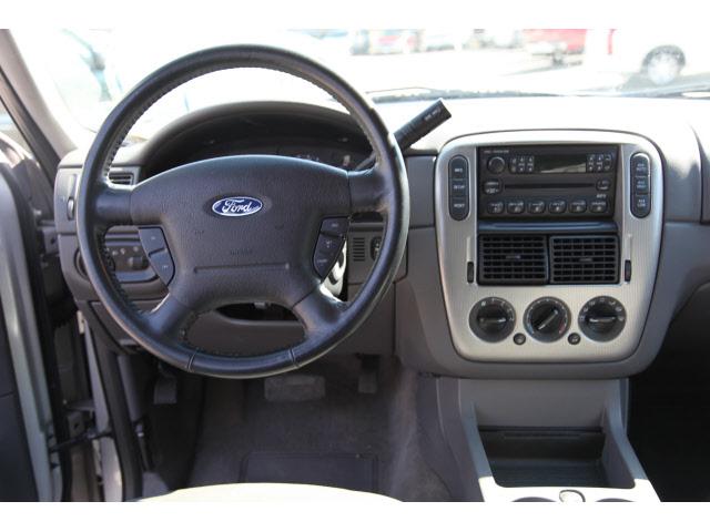 Ford Explorer 2003 photo 5