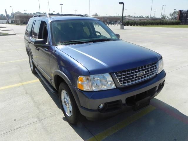 Ford Explorer 2003 photo 2