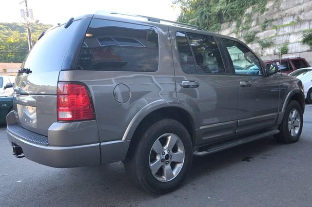 Ford Explorer 2003 photo 2
