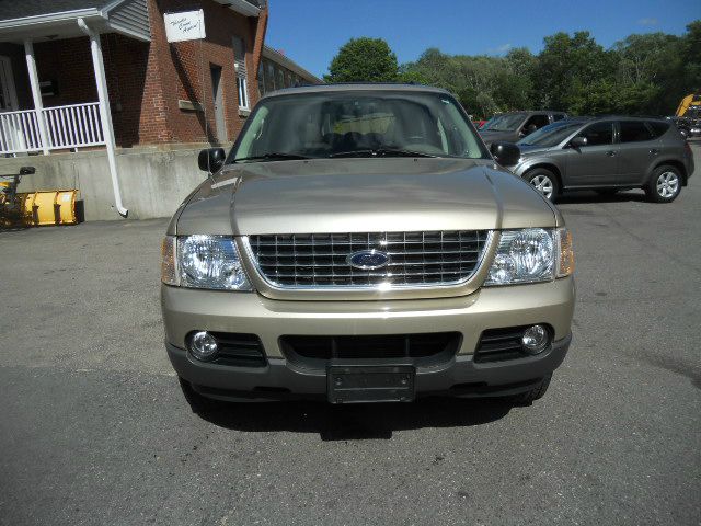 Ford Explorer 2003 photo 22