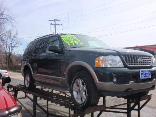 Ford Explorer 2003 photo 2