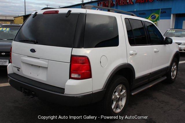 Ford Explorer 2003 photo 3