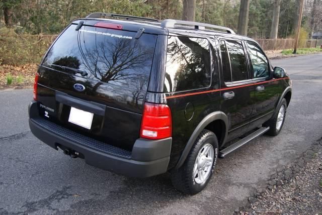 Ford Explorer 2003 photo 4