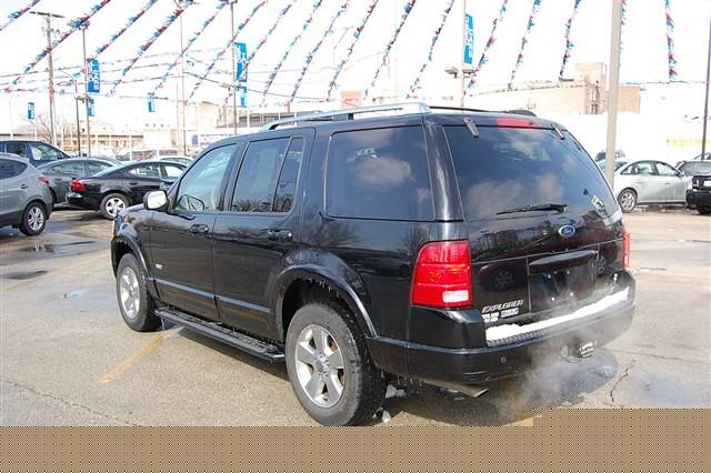 Ford Explorer 2003 photo 2